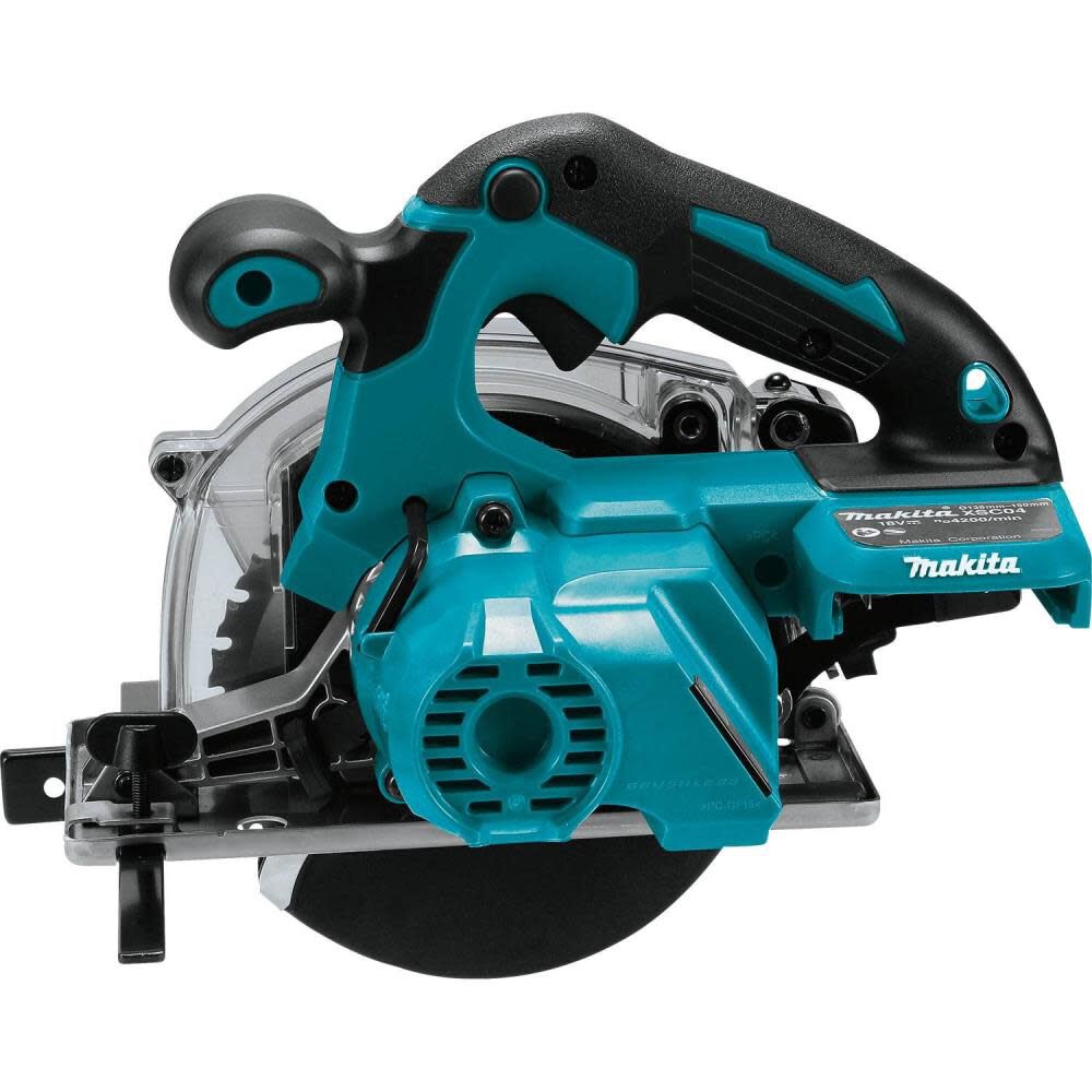 makita-18v-lxt-5-78in-metal-cutting-saw-with-electric-brake-bare-tool-xsc04z-lifestyle