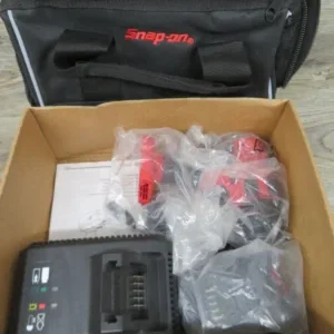 Snap On 18V Impact Wrench Kit 3/8" ( CT8810BG)
